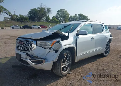 2017 GMC Acadia Denali z USA, uszkodzony, nr VIN 1GKKNXLS6HZ198093